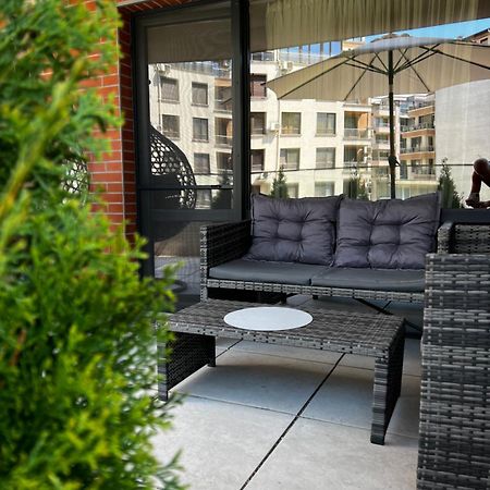 A-Brilliant, New! Spacious & Modern Apartment In Varna Whit Garage Eksteriør bilde