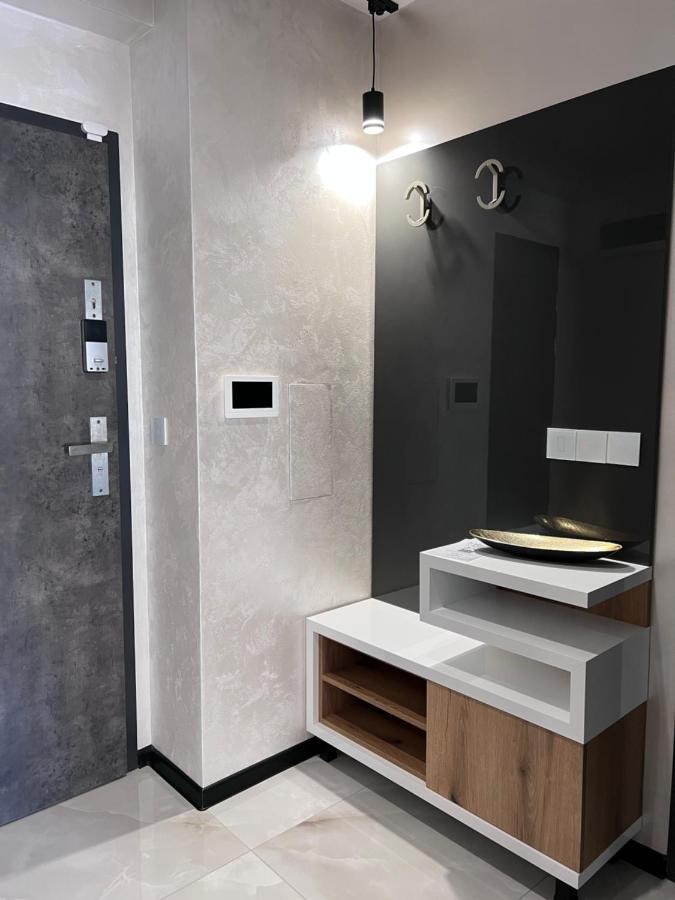 A-Brilliant, New! Spacious & Modern Apartment In Varna Whit Garage Eksteriør bilde