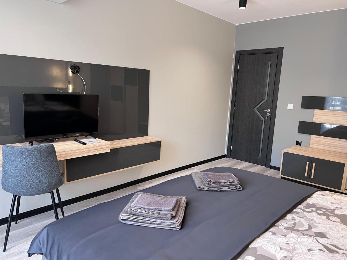 A-Brilliant, New! Spacious & Modern Apartment In Varna Whit Garage Eksteriør bilde