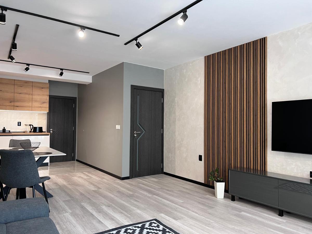 A-Brilliant, New! Spacious & Modern Apartment In Varna Whit Garage Eksteriør bilde